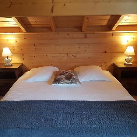 Chalet Les Aigles Saint-Sixt ภายนอก รูปภาพ